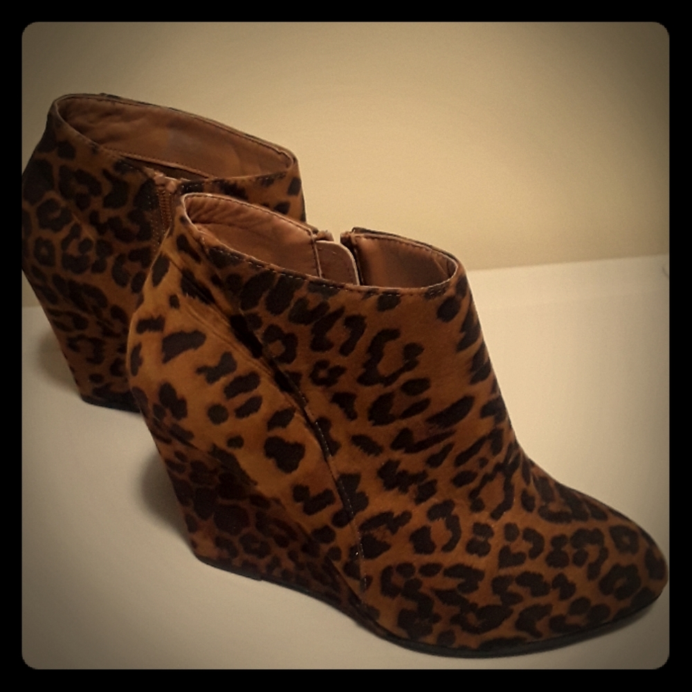 MADDEN GIRL WEDGES